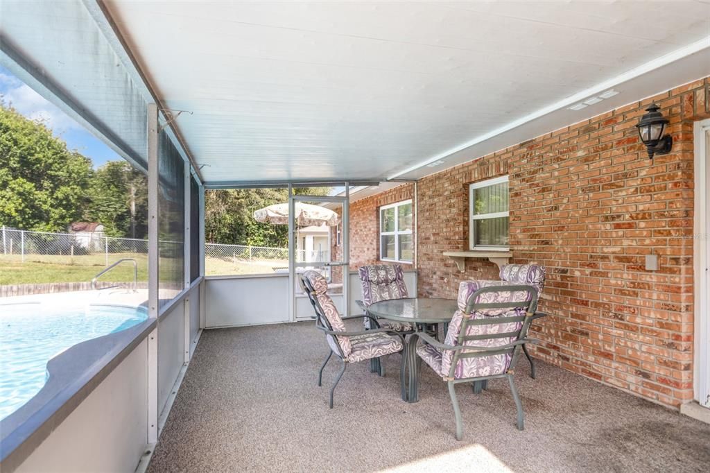 На продажу: $305,000 (3 спален, 2 ванн, 1512 Квадратных фут)