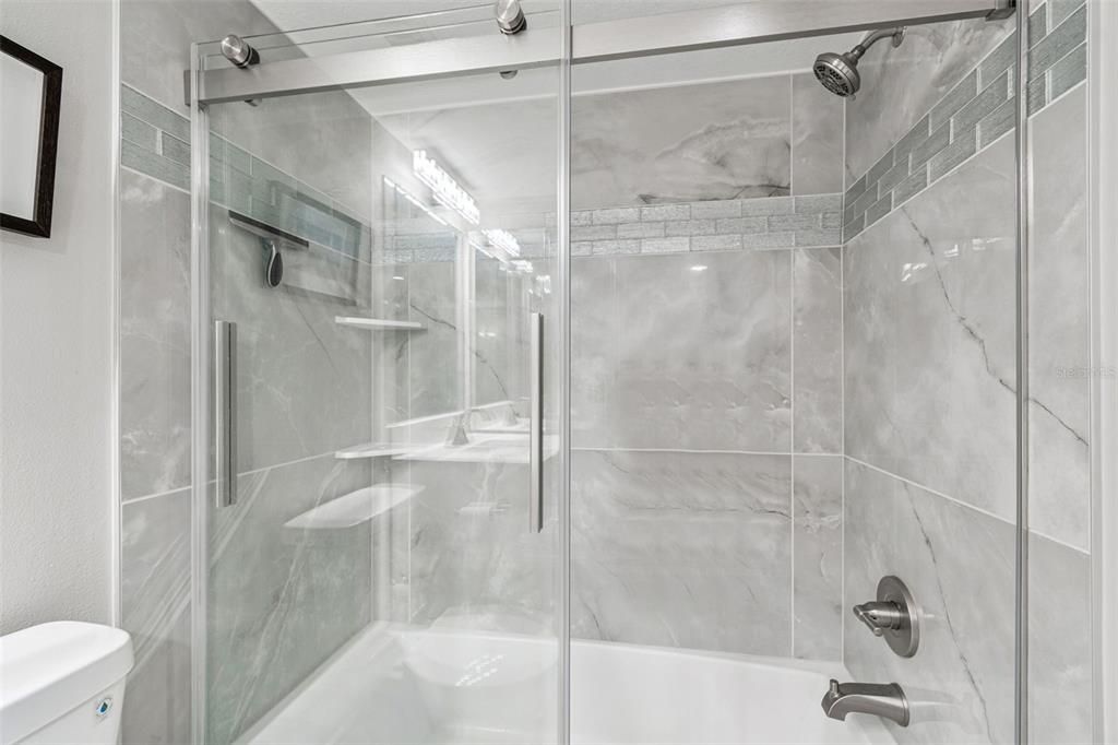 待售: $468,500 (2 贝兹, 2 浴室, 890 平方英尺)