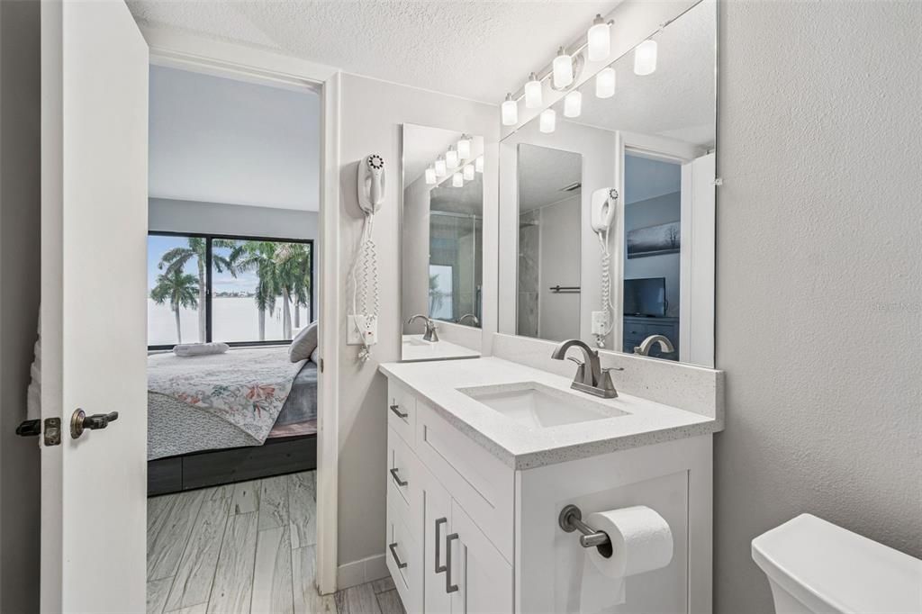 待售: $468,500 (2 贝兹, 2 浴室, 890 平方英尺)