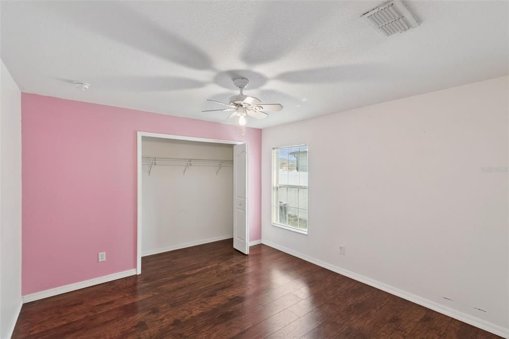 For Rent: $1,800 (3 beds, 2 baths, 1885 Square Feet)