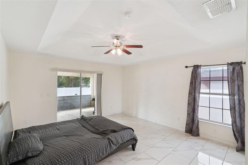 For Rent: $1,800 (3 beds, 2 baths, 1885 Square Feet)