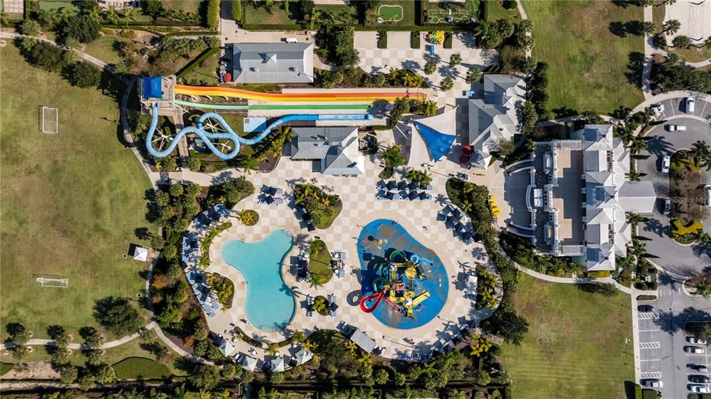 For Sale: $900,000 (9 beds, 8 baths, 4630 Square Feet)