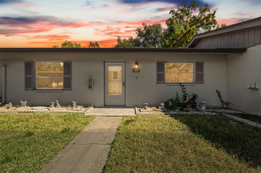 For Sale: $170,000 (2 beds, 2 baths, 1258 Square Feet)