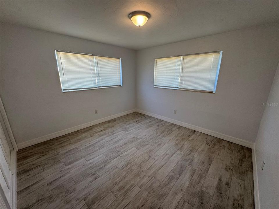 For Rent: $2,300 (3 beds, 2 baths, 1454 Square Feet)