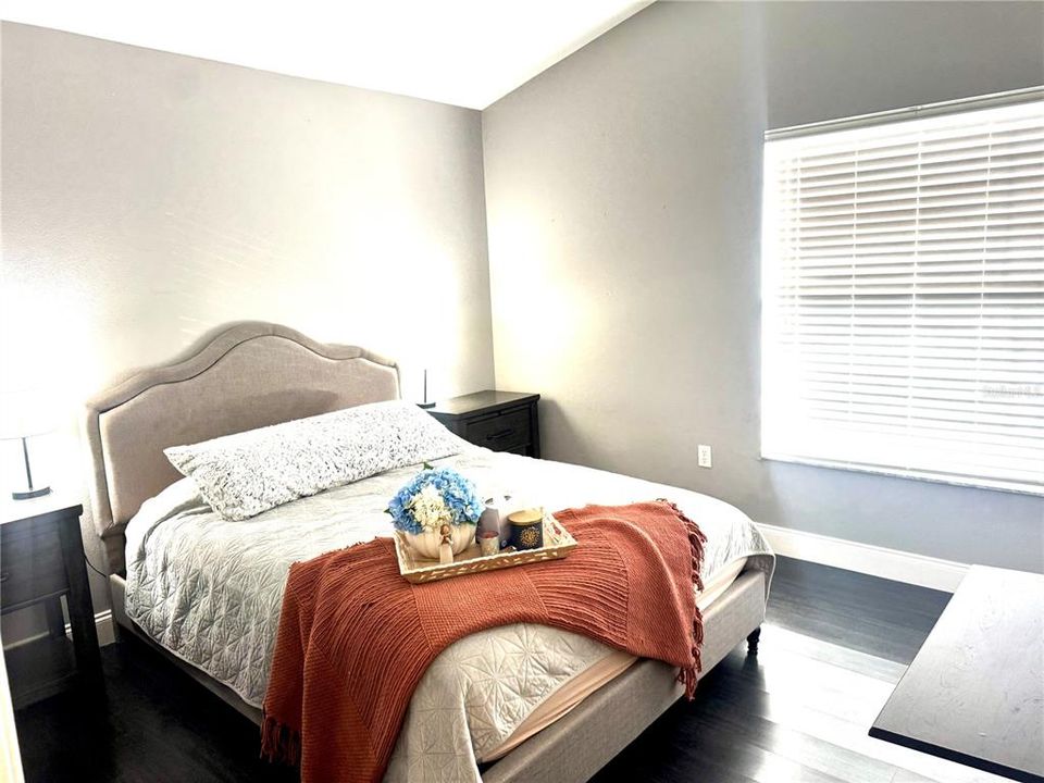 For Sale: $360,000 (3 beds, 2 baths, 1666 Square Feet)