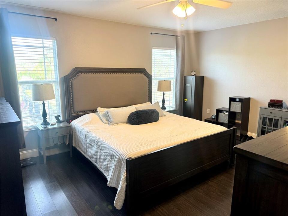 For Sale: $360,000 (3 beds, 2 baths, 1666 Square Feet)