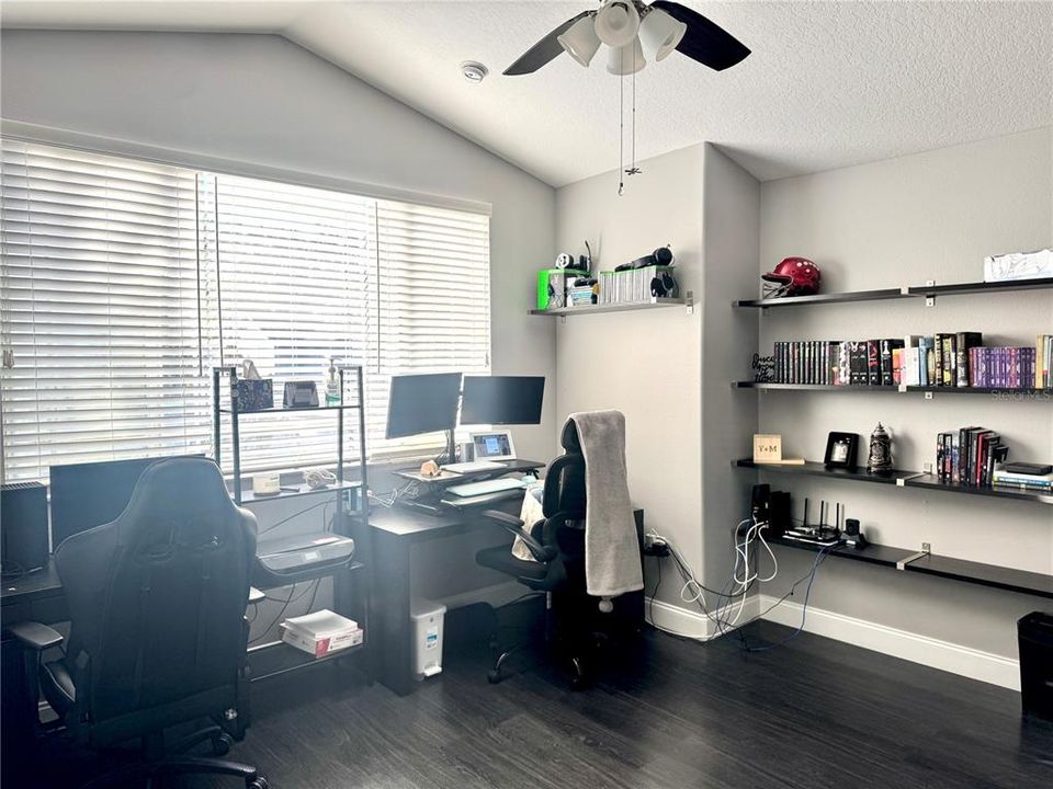 For Sale: $360,000 (3 beds, 2 baths, 1666 Square Feet)