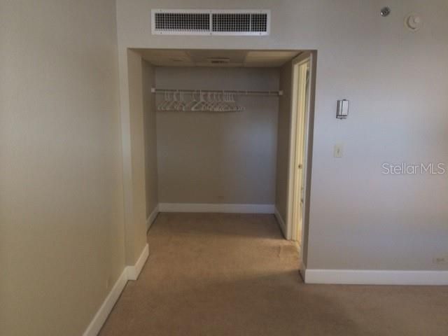 For Sale: $210,000 (2 beds, 2 baths, 1104 Square Feet)