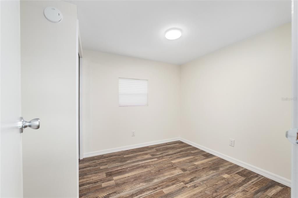 For Sale: $159,900 (3 beds, 2 baths, 816 Square Feet)