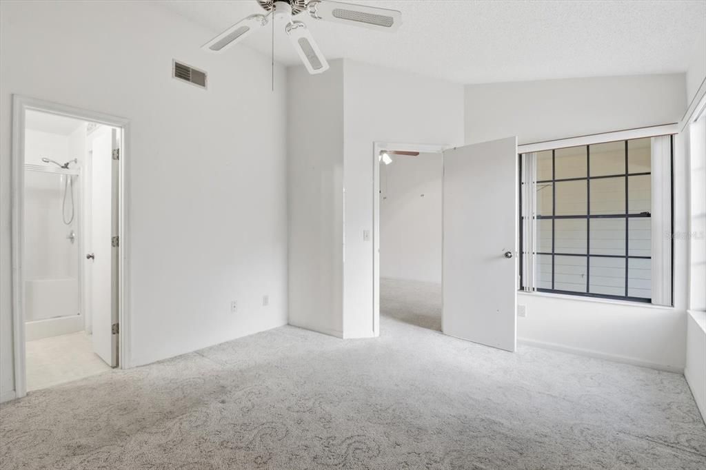 待售: $174,900 (2 贝兹, 2 浴室, 973 平方英尺)