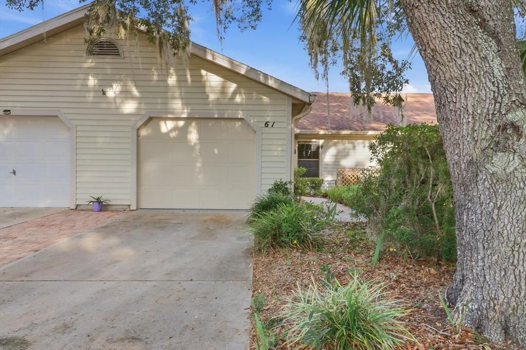 待售: $174,900 (2 贝兹, 2 浴室, 973 平方英尺)