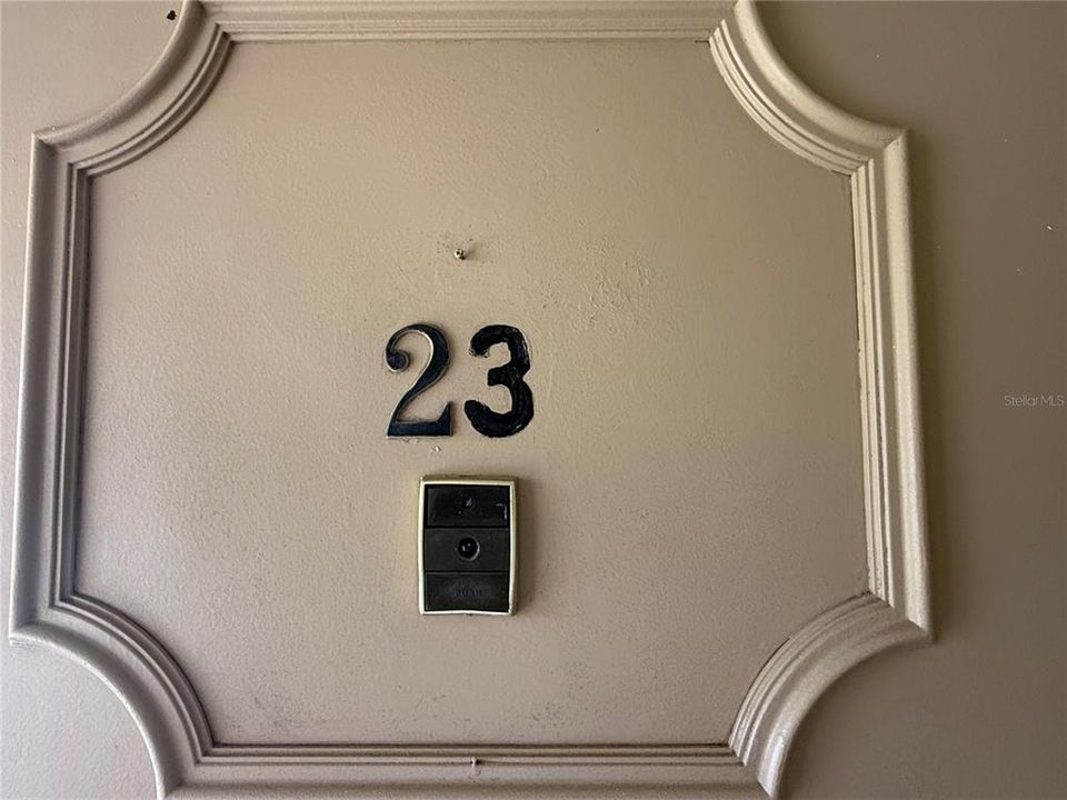 待售: $145,000 (2 贝兹, 1 浴室, 1010 平方英尺)