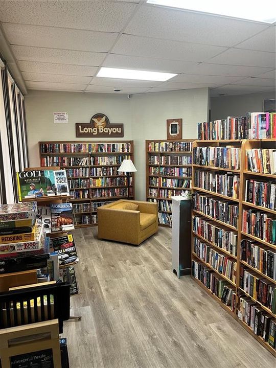 待售: $145,000 (2 贝兹, 1 浴室, 1010 平方英尺)