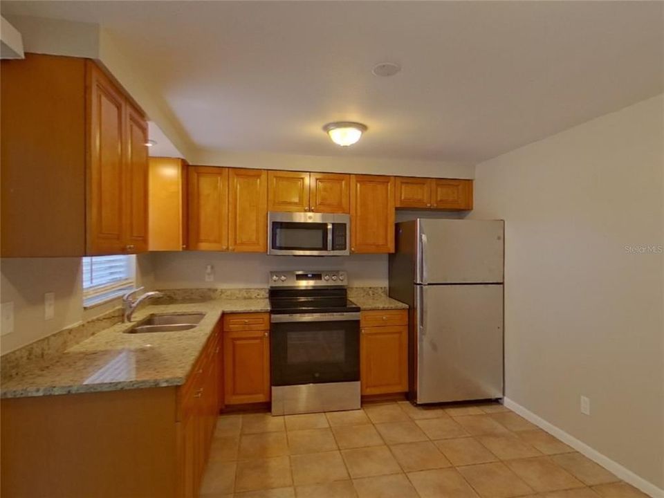 For Rent: $2,169 (4 beds, 2 baths, 1443 Square Feet)