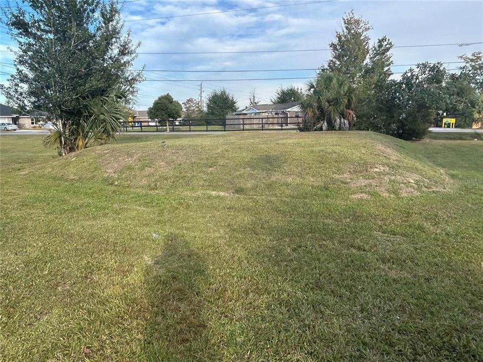 На продажу: $360,000 (4 спален, 3 ванн, 1802 Квадратных фут)