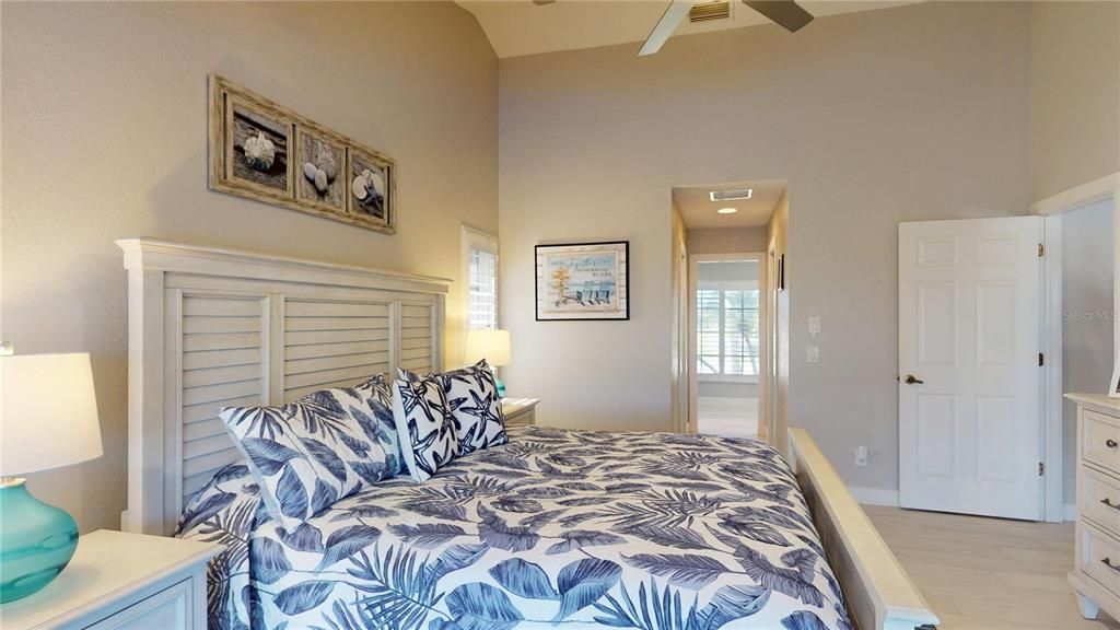 For Sale: $529,000 (3 beds, 2 baths, 2319 Square Feet)