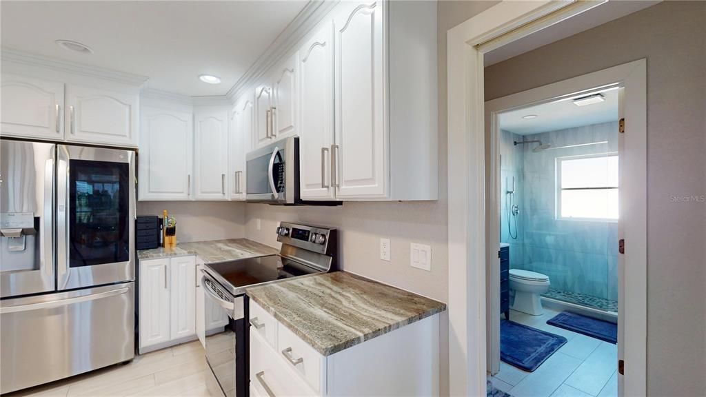 For Sale: $529,000 (3 beds, 2 baths, 2319 Square Feet)