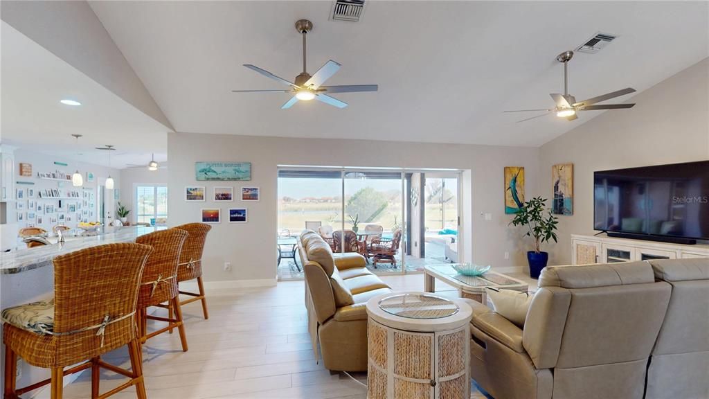 For Sale: $529,000 (3 beds, 2 baths, 2319 Square Feet)