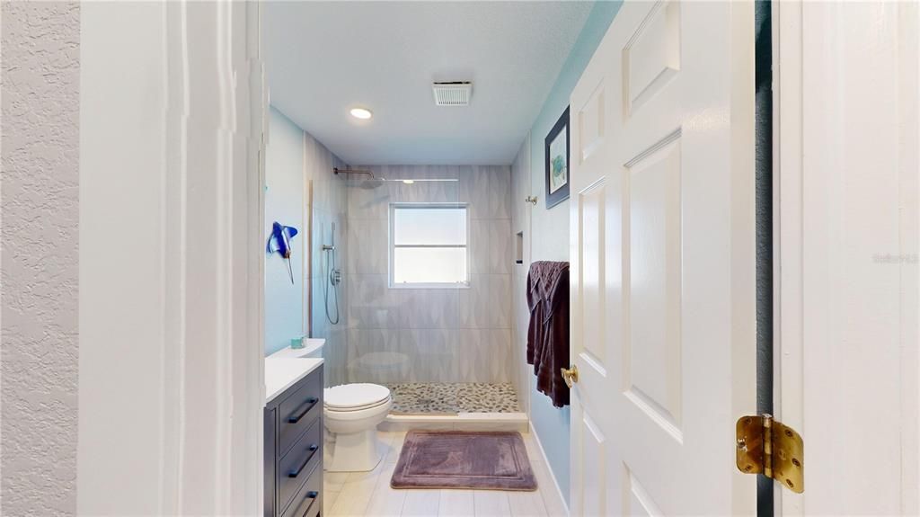 For Sale: $529,000 (3 beds, 2 baths, 2319 Square Feet)