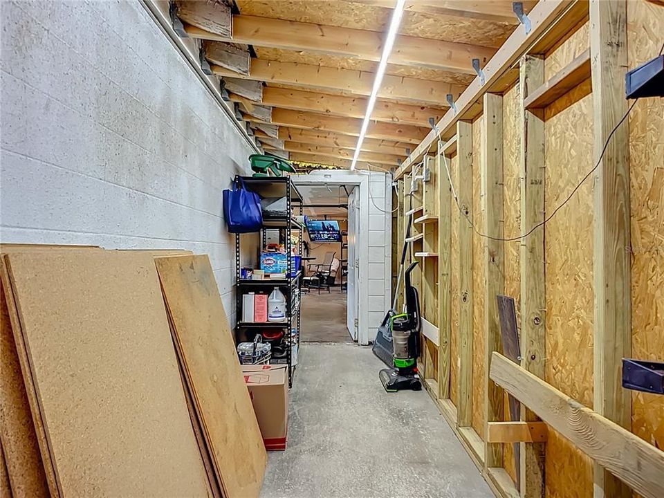 На продажу: $495,000 (2 спален, 1 ванн, 939 Квадратных фут)