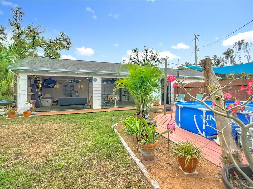 На продажу: $495,000 (2 спален, 1 ванн, 939 Квадратных фут)