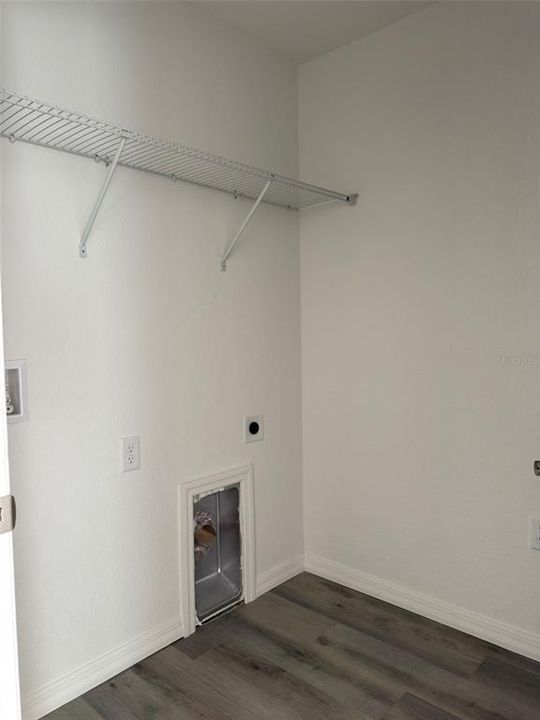 В аренду: $1,350 (3 спален, 2 ванн, 1000 Квадратных фут)