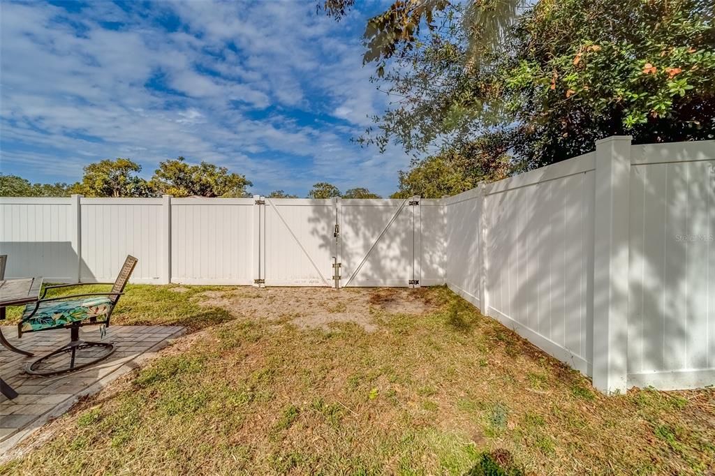 На продажу: $315,000 (3 спален, 2 ванн, 1365 Квадратных фут)