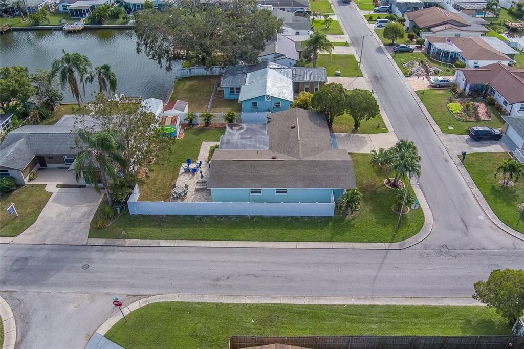 На продажу: $315,000 (3 спален, 2 ванн, 1365 Квадратных фут)