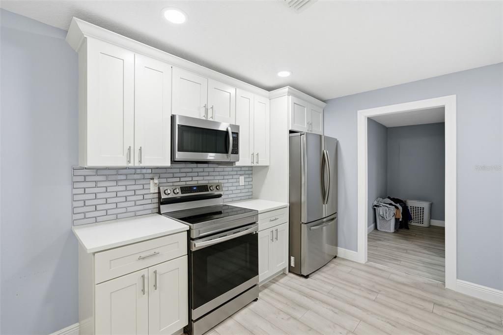 En Venta: $385,000 (3 camas, 2 baños, 1400 Pies cuadrados)