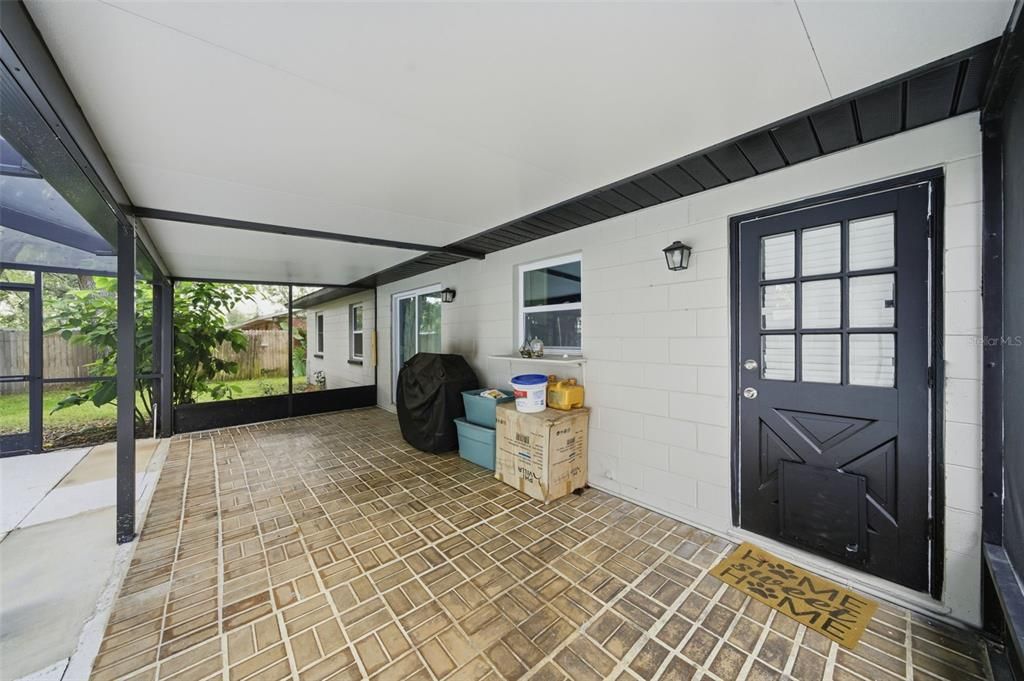 En Venta: $385,000 (3 camas, 2 baños, 1400 Pies cuadrados)