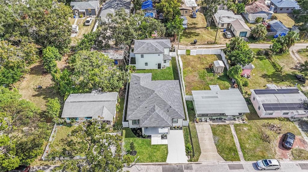 En Venta: $724,900 (5 camas, 4 baños, 2654 Pies cuadrados)