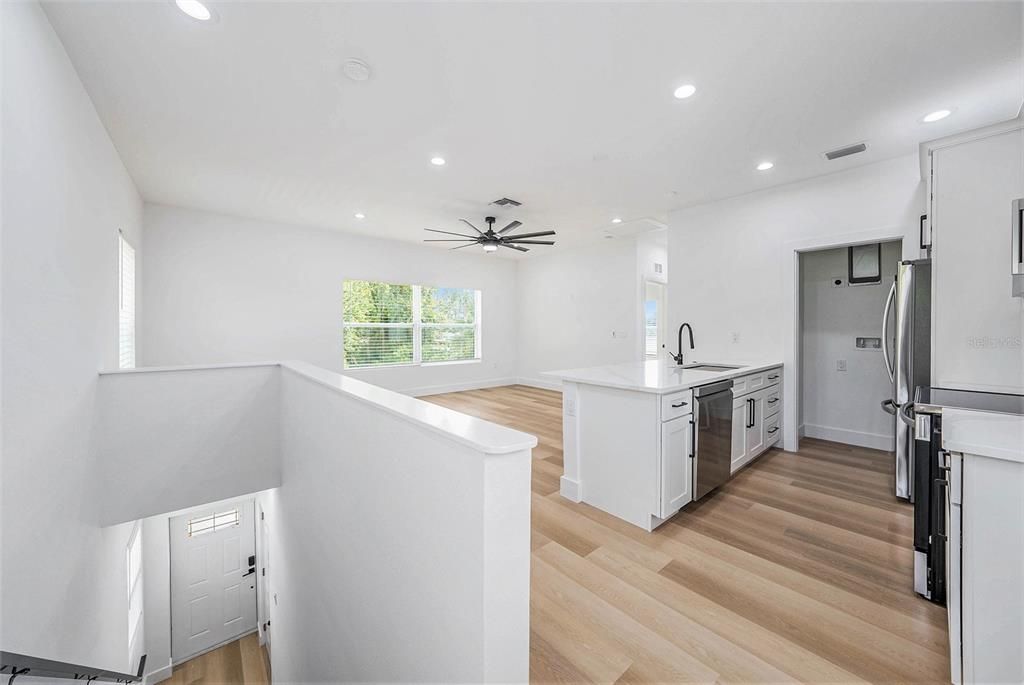 En Venta: $724,900 (5 camas, 4 baños, 2654 Pies cuadrados)