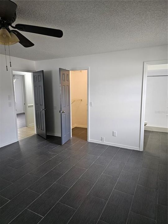 For Sale: $379,900 (3 beds, 2 baths, 1676 Square Feet)