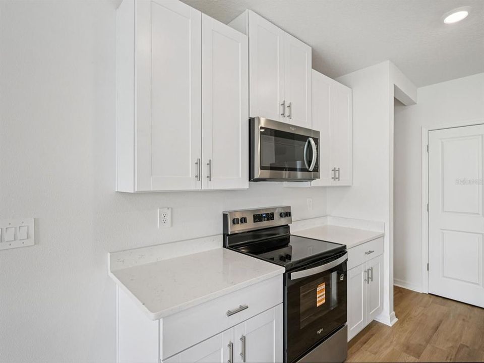 待售: $269,965 (3 贝兹, 2 浴室, 1269 平方英尺)