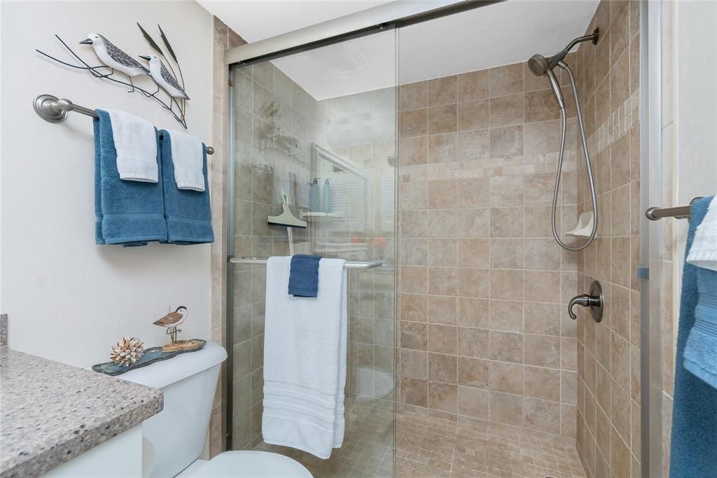 待售: $698,000 (3 贝兹, 3 浴室, 1555 平方英尺)