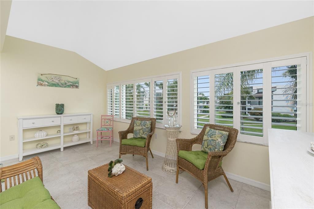 待售: $698,000 (3 贝兹, 3 浴室, 1555 平方英尺)