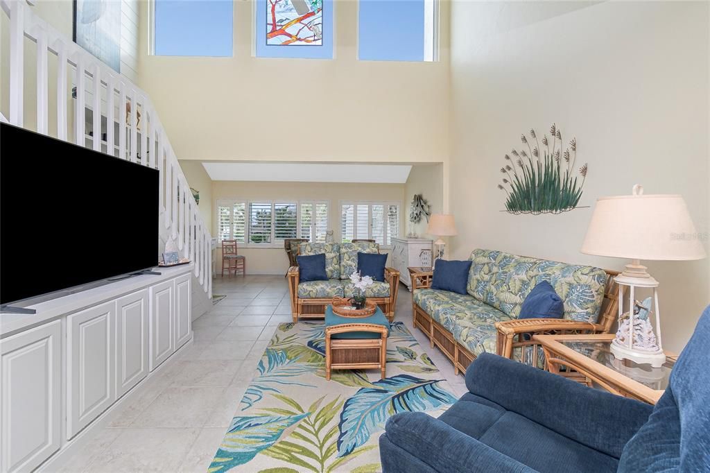 待售: $698,000 (3 贝兹, 3 浴室, 1555 平方英尺)