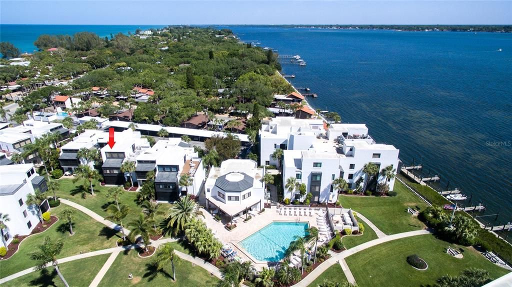 待售: $698,000 (3 贝兹, 3 浴室, 1555 平方英尺)