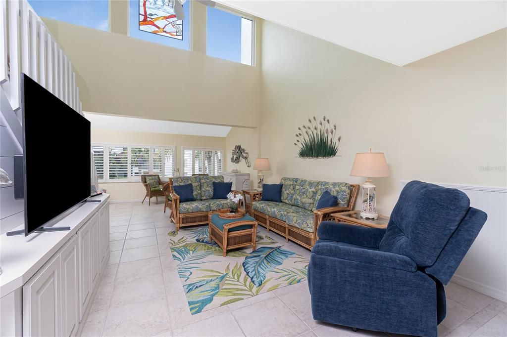 待售: $698,000 (3 贝兹, 3 浴室, 1555 平方英尺)