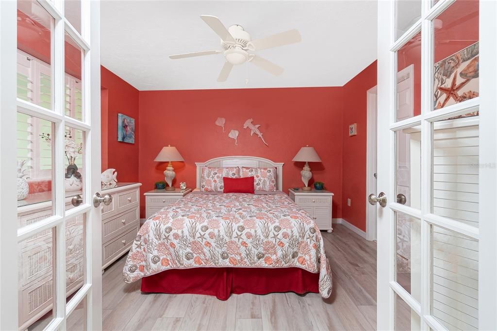 待售: $698,000 (3 贝兹, 3 浴室, 1555 平方英尺)