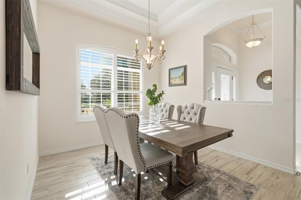 待售: $870,000 (4 贝兹, 2 浴室, 2364 平方英尺)