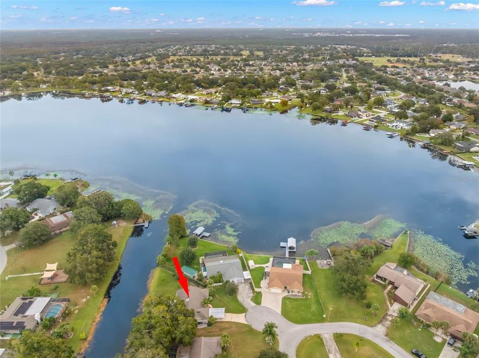 For Sale: $699,990 (3 beds, 2 baths, 2400 Square Feet)