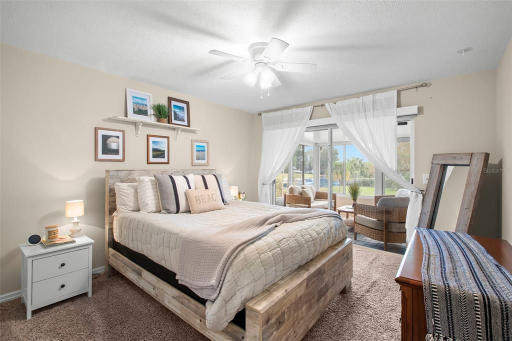 For Sale: $699,990 (3 beds, 2 baths, 2400 Square Feet)