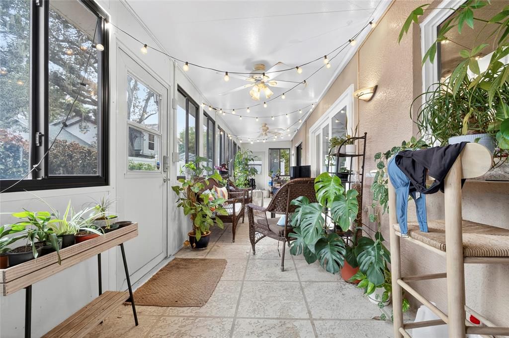 待售: $520,000 (3 贝兹, 2 浴室, 2046 平方英尺)