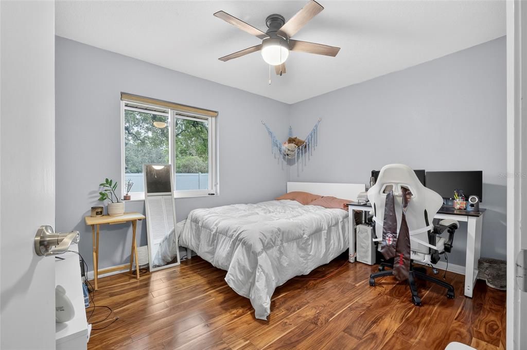 待售: $520,000 (3 贝兹, 2 浴室, 2046 平方英尺)