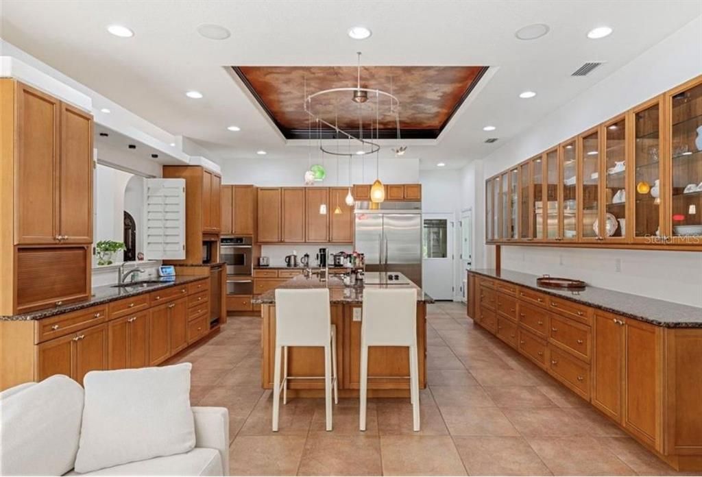 For Rent: $6,000 (3 beds, 4 baths, 3127 Square Feet)