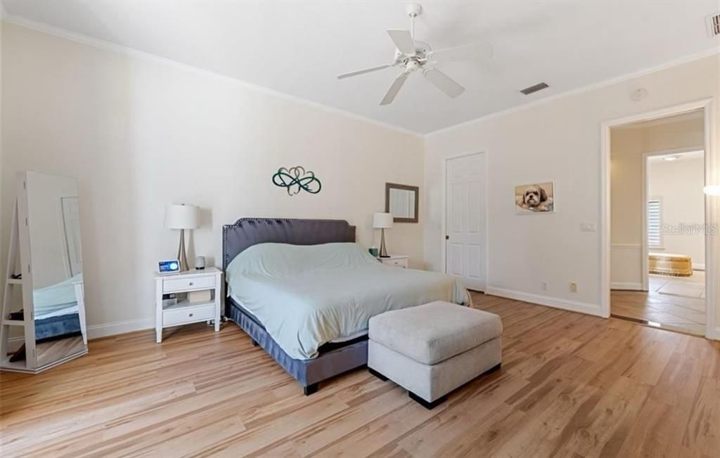 For Rent: $6,000 (3 beds, 4 baths, 3127 Square Feet)