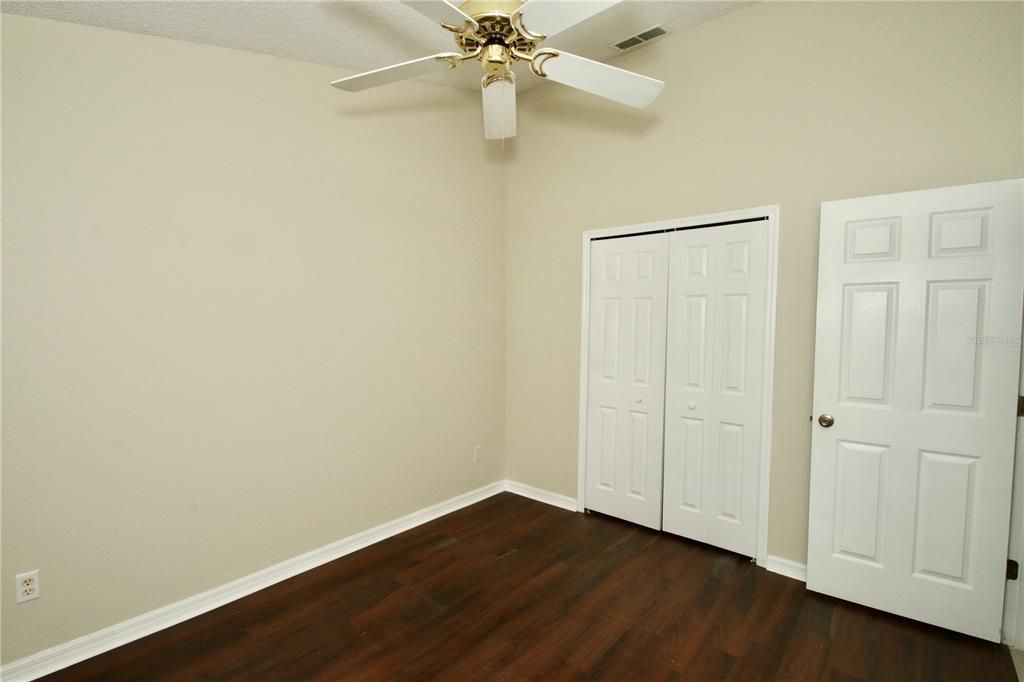 出租: $2,600 (4 贝兹, 2 浴室, 1822 平方英尺)