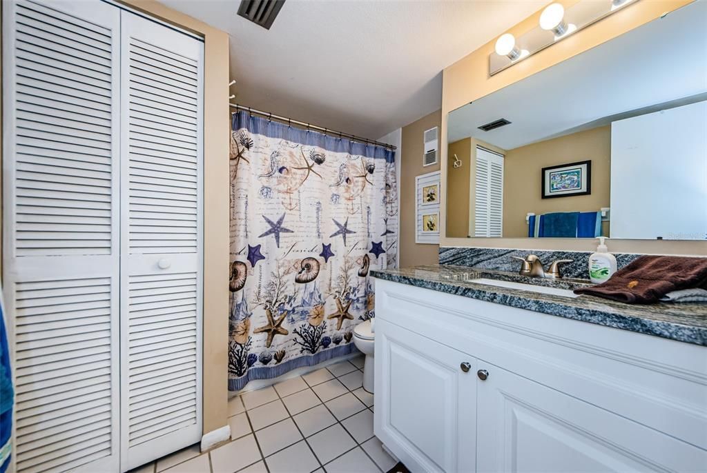 For Rent: $3,800 (2 beds, 2 baths, 1236 Square Feet)