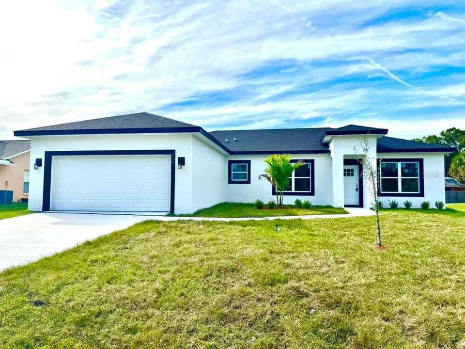 For Sale: $374,990 (4 beds, 3 baths, 1894 Square Feet)